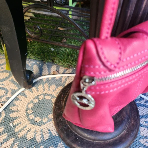 NEW CROSSBODY LEATHER BAG BY LONGCHAMP - Picture 5 of 7